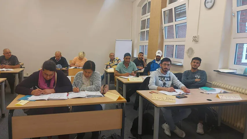 A full German language class in session